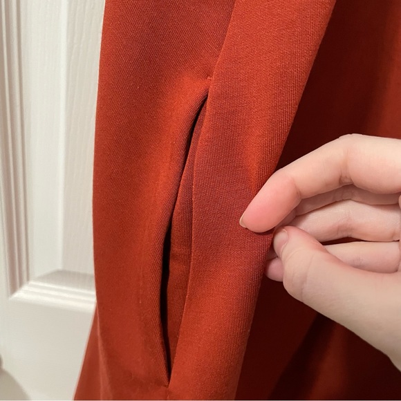 Uniqlo orange dress - Picture 4 of 5